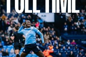 女足英超曼市德比：曼城3-0取胜，曼联控球率60%全场零射正