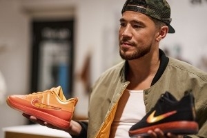 布克第二代签名鞋Book 2正式发布！首次亮相的两款配色你喜欢哪款