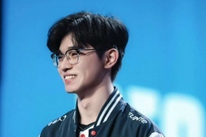 CFO彻底爆炸？iG没有Uzi但是有Uzi的首发！爆料人透露iG有意签下Doggo