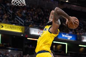 替补高效！以赛亚·杰克逊5中5拿到14分11板1助1断2帽