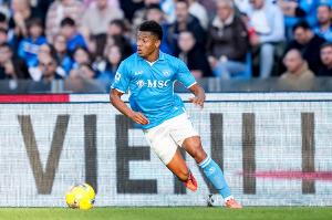 内雷斯：庆祝动作？我也不知道那是啥，我每次进球都做不同的庆祝