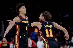 媒体人：老鹰确实是锋线大队 但这面似乎不包含吹杨也不带波神