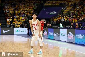 解说：徐杰此次落选可能是非篮球原因 客战日本是不是应该带上他