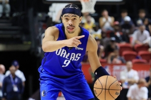 基德：内姆哈德自首发以来一直表现出色 他28分10助掌控了比赛