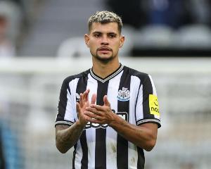 吉马良斯：纽卡在比赛末段再次丢球，这种情况是不可接受的