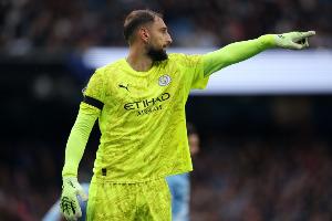 多纳鲁马+莱诺共计预期扑救值仅为-4.99，是近4赛季英超单场最差