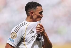 长传助姆巴佩一条龙破门，阿诺德送出加盟皇马后个人西甲首次助攻