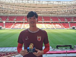 颜骏凌：真正的冠军点就是赢下德比 我们老队员不能倚老卖老