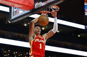 拼尽全力！杰伦·约翰逊20中9空砍21分18板16助大号三双