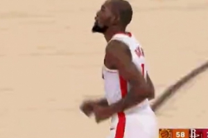 喂到嘴边！杜兰特吸引防守连续两次为阿门送出保姆助攻