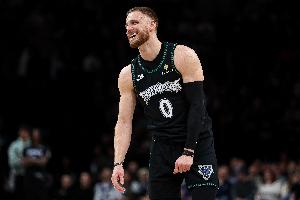 迪文：防守要更稳健也要敢于冒险尝试抢断 努力在两者之间找平衡