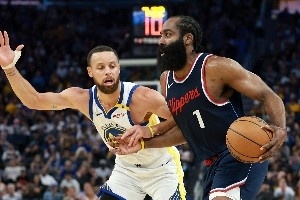 30000大关谁能破？哈登很稳&库里有望 威少可惜 字母七七撑起未来