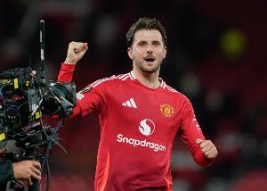 芒特盛赞曼联新训练基地：现在训练完都不想走，球员还能在这社交