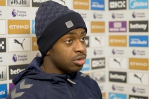 桑德兰中场：曼城是欧洲最强之一，他们能把握每个失误惩罚我们