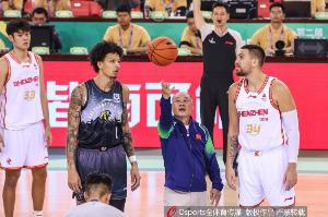 媒体人：俱乐部杯是CBA季前赛的作用 各队都在抓紧热身、考察外援