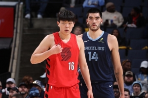 杨瀚森：埃迪是很好的球员 自己要和他学习大个子中锋怎么生存