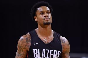 直播吧：NBL杭州经纬签下前火箭球员KJ·麦克丹尼尔斯！