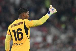 慢镜头记者：迈尼昂现在想要800万欧续约年薪，米兰只提供500万欧