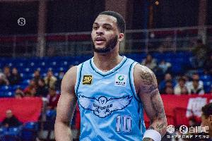 失误多达10次！韦瑟斯庞6中4拿到13分4助 罚球5中5