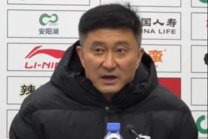 杜锋打趣：现场球迷喊徐杰的名字 比喊我的名字声音大多了