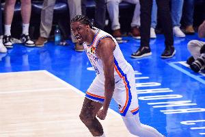 戴格诺特：杰伦威和切特的表现极具平衡性 处理球都非常果断