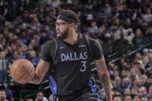 合同3年约1.7537亿名记：独行侠在内外部都讨论过浓眉的交易