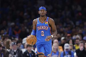 攻防发力！亚历山大连续抢断 雷霆利用反击频频拿分扩大优势