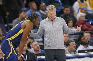 科尔：今天与库明加有过很好谈话 他一直受制于我&但我是为球队好