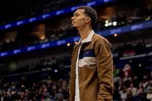 杰伦威：文班字母是独一档存在 防前者要把细节把控落位做到更好