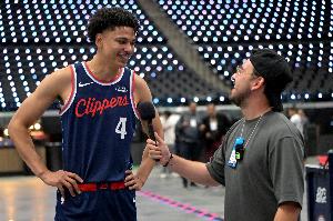 船记：保罗离队后桑德斯转正不可避免 后者是球队第二阵容的统帅