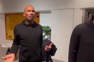 内马尔赛前训练轻盈自如，还能在明年世界杯看到你的表演吗？