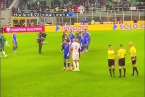 99%的球员都不会做的选择！补时小角度挑射绝杀