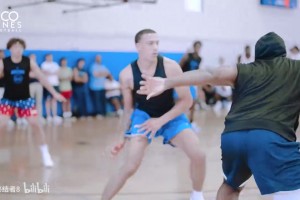 蒂格：如果SGA蝉联冠军和各种荣誉，将跟库里魔术师相提并论！