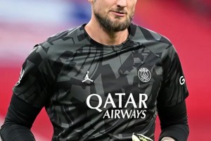 味真足！内马尔上厕所从不关门，之前被队友整怕了啊