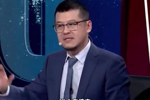 杨毅此前：当年王治郅是有能力与德克竞争的，司机也就是来早了