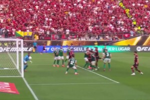 助队夺冠！前尤文队长达尼洛解放者杯决赛头球制胜！