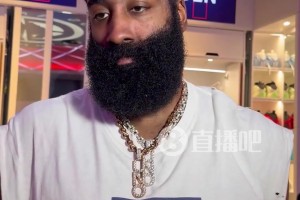 感觉眼神都无光了哈登谈球队进攻：太难了！各方面都有问题！