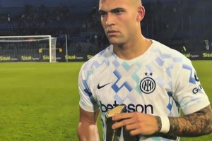 这就是足球！汉堡压哨绝杀斯图加特