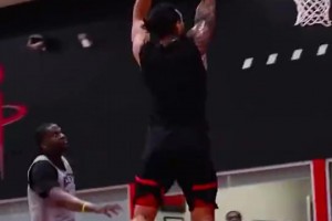 这赛季三分还是没起色啊！阿门休赛期投篮居然还有这样练的