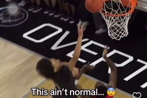 中国男篮未来之星！混血球员朱正近期上演单臂补扣好戏