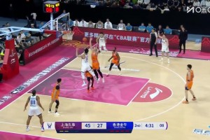 大史赛季初名场面：快船打爵士两节就能干花，虐菜是强队属性