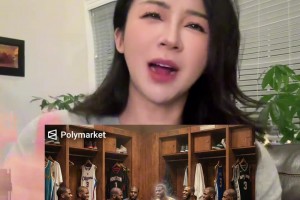 同体型及同动作的两人，场上多次让人分不清 吧友们分得清？