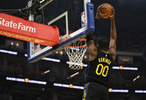 大举反击！库明加前场篮板暴扣得手勇士追到4分分差